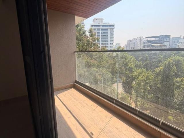 Rental | 3 BHK + 1169 Sq.Ft. Apartment in Samarpeet Thapar LE Parc