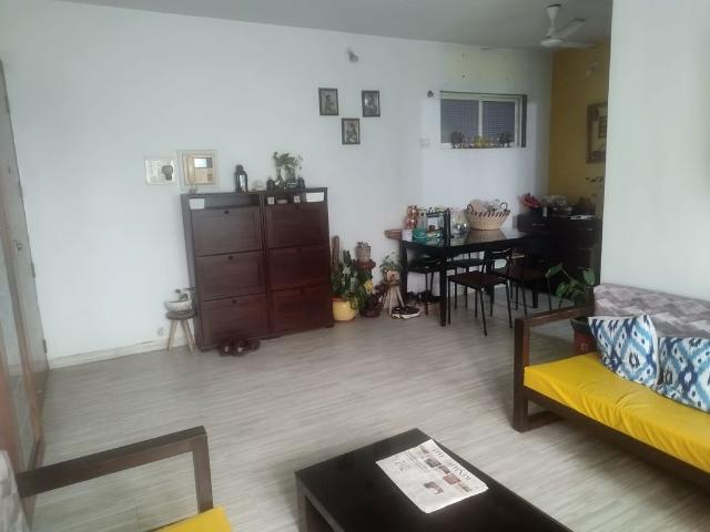 Rental | 3 BHK 1170 Sq.Ft. Apartment in Dosti Florentine