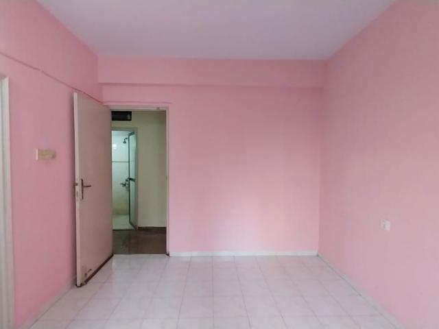 Rental | 3 BHK 1170 Sq.Ft. Apartment in Thakur Complex