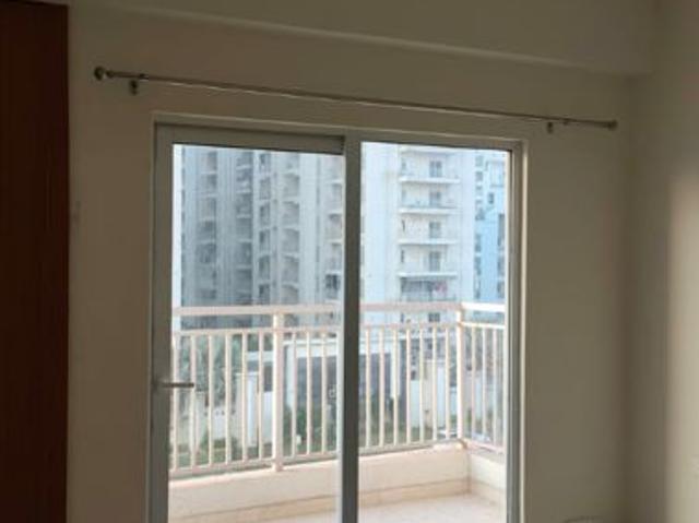Rental | 3 BHK 1175 Sq.Ft. Apartment in High End Paradise II