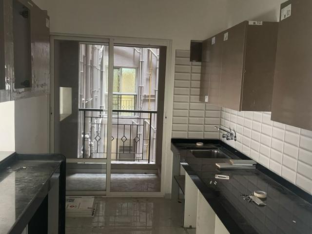 Rental | 3 BHK 1175 Sq.Ft. Apartment in Nyati Era