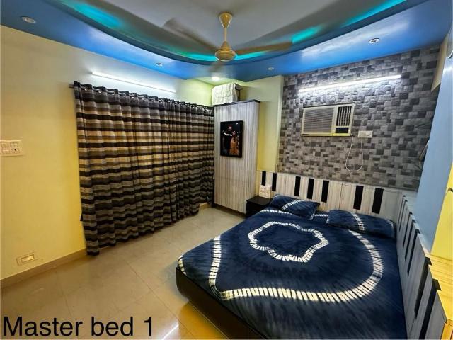 Rental | 3 BHK 1100 Sq.Ft. Apartment in Atul Blue Orbit
