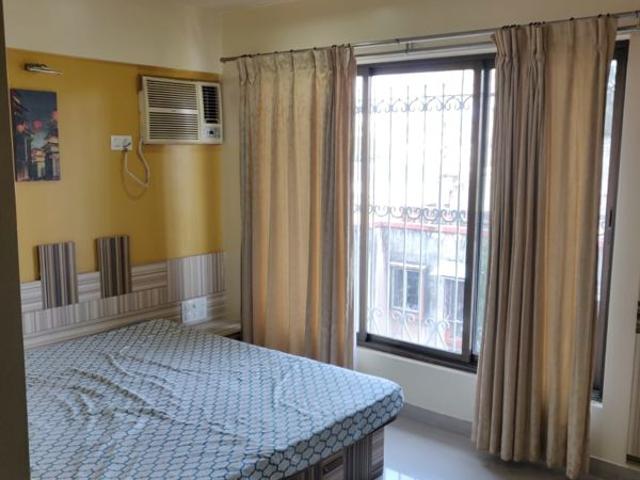 Rental | 3 BHK 1100 Sq.Ft. Apartment in Bhusari Colony