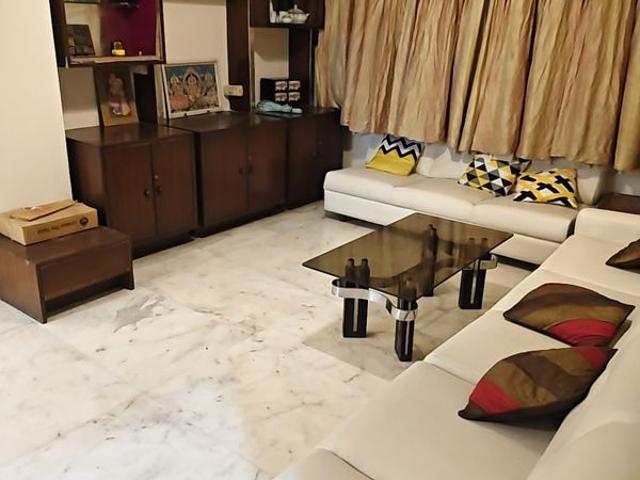 Rental | 3 BHK + 1100 Sq.Ft. Apartment in Juhu
