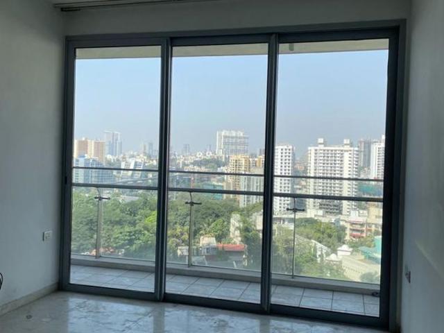 Rental | 3 BHK + 1100 Sq.Ft. Apartment in Oberoi Exquisite Goregaon