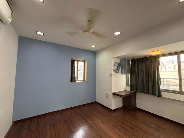 Rental | 3 BHK 1100 Sq.Ft. Apartment in Lodha Grandeur