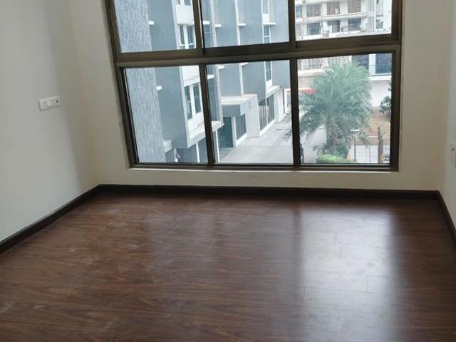 Rental | 3 BHK 1100 Sq.Ft. Apartment in Shreeji Atlantis