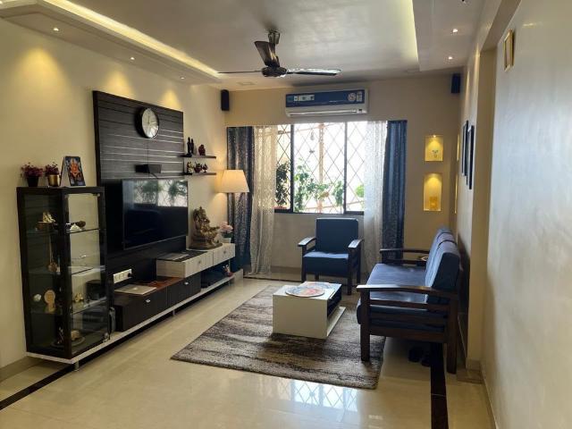 Rental | 3 BHK 1100 Sq.Ft. Apartment in Riviera CHS Borivali