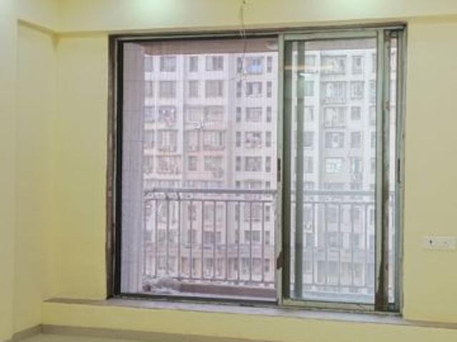 Rental | 3 BHK 1100 Sq.Ft. Apartment in The Blue Diamond