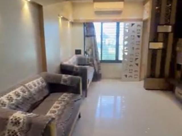 Rental | 3 BHK + 1100 Sq.Ft. Apartment in Varsha Apartment Vile Parle