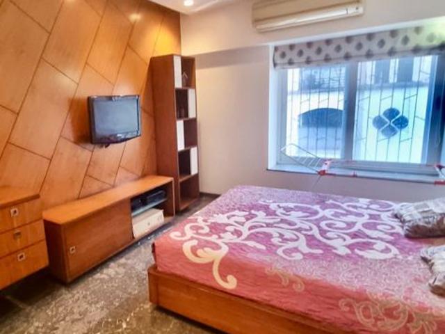 Rental | 3 BHK + 1106 Sq.Ft. Apartment in Prarthana Grand