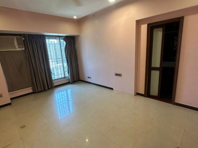 Rental | 3 BHK 1117 Sq.Ft. Apartment in Universal Cubical