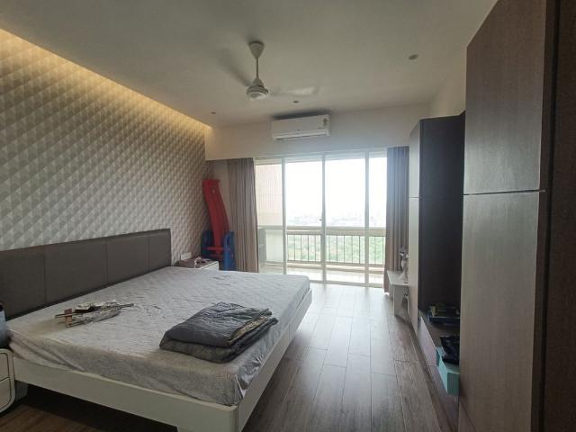 Rental | 3 BHK 1116 Sq.Ft. Apartment in The Park Residency Andheri