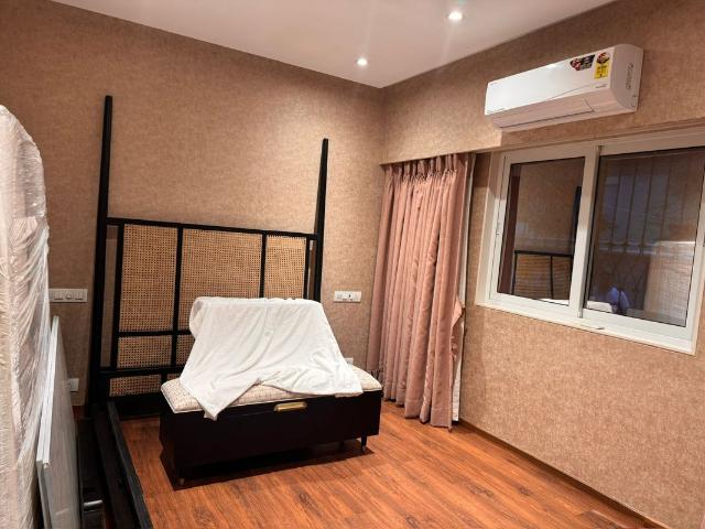 Rental | 3 BHK 1120 Sq.Ft. Apartment in Smoky Hill Apartment