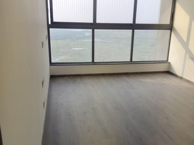 Rental | 3 BHK 1120 Sq.Ft. Apartment in Sheth 72 West