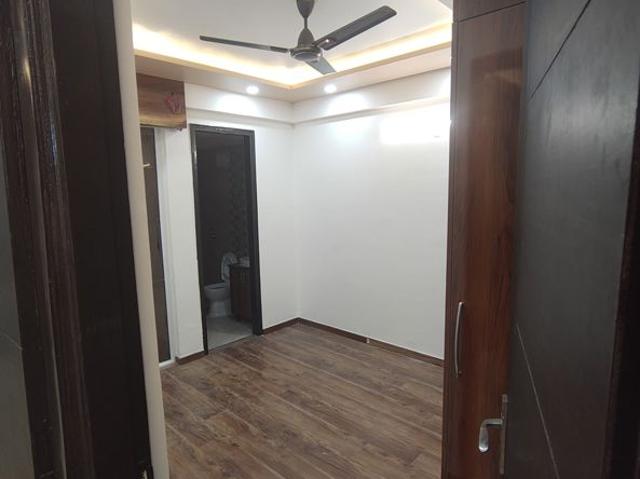 Rental | 3 BHK 1120 Sq.Ft. Apartment in Signature Global Park 4 and 5