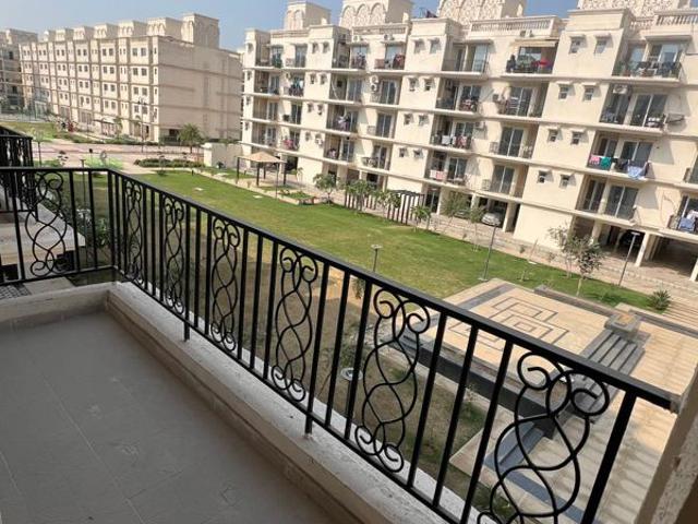 Rental | 3 BHK 1120 Sq.Ft. Apartment in Signature Global Premium Floors