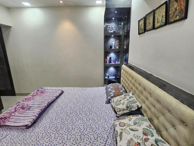 Rental | 3 BHK 1124 Sq.Ft. Apartment in Raheja Ridgewood