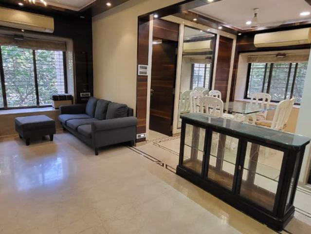 Rental | 3 BHK 1125 Sq.Ft. Apartment in Meena Towers Apartment
