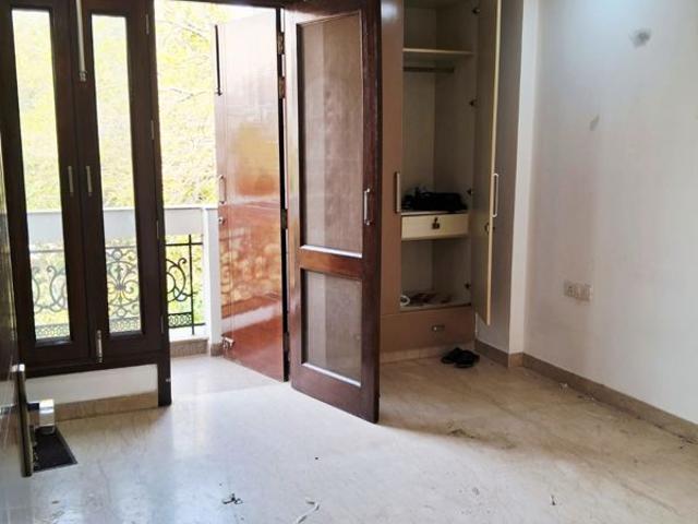 Rental | 3 BHK 1250 Sq.Ft. Apartment in Kailash Colony