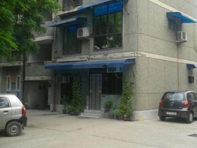 Rental | 3 BHK 1250 Sq.Ft. Apartment in IP Extension