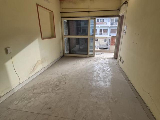 Rental | 3 BHK + 1250 Sq.Ft. Apartment in Mayur Vihar