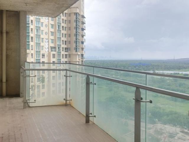 Rental | 3 BHK + 1250 Sq.Ft. Apartment in Neelam Senroofs