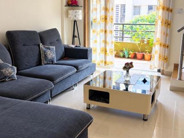 Rental | 3 BHK + 1250 Sq.Ft. Apartment in Raviraj Yellow Blossoms