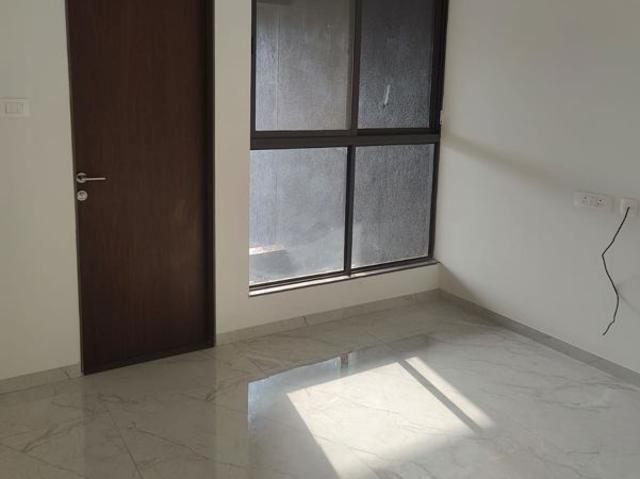 Rental | 3 BHK 1250 Sq.Ft. Apartment in Vivanta Yashada Windsong