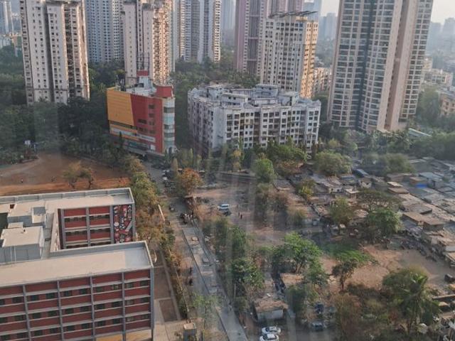 Rental | 3 BHK 1250 Sq.Ft. Apartment in Viceroy Savana