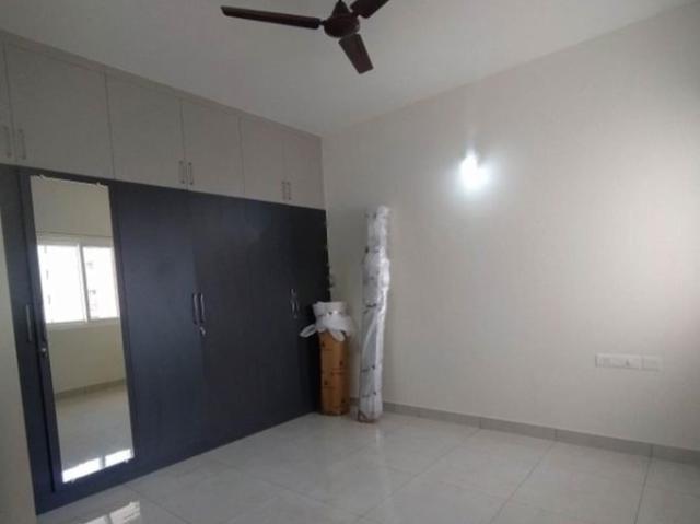 Rental | 3 BHK 1260 Sq.Ft. Apartment in Prestige Lakeside Habitat