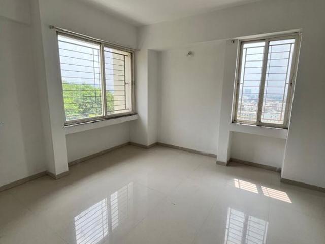 Rental | 3 BHK + 1271 Sq.Ft. Apartment in Guardian Hill Shire