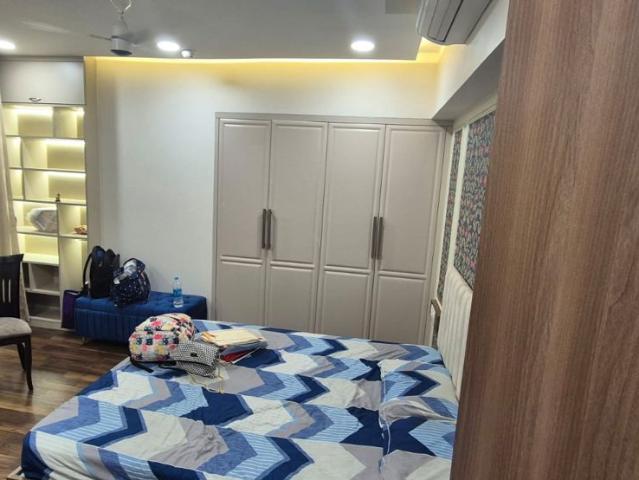 Rental | 3 BHK + 1275 Sq.Ft. Apartment in Piramal Vaikunth