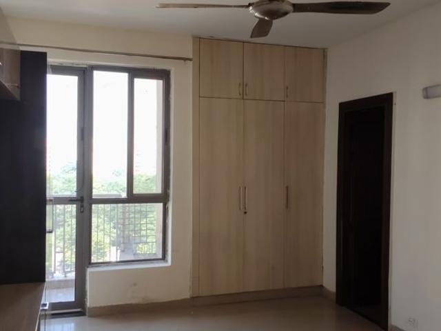 Rental | 3 BHK + 1275 Sq.Ft. Apartment in Unitech Uniworld Gardens 2