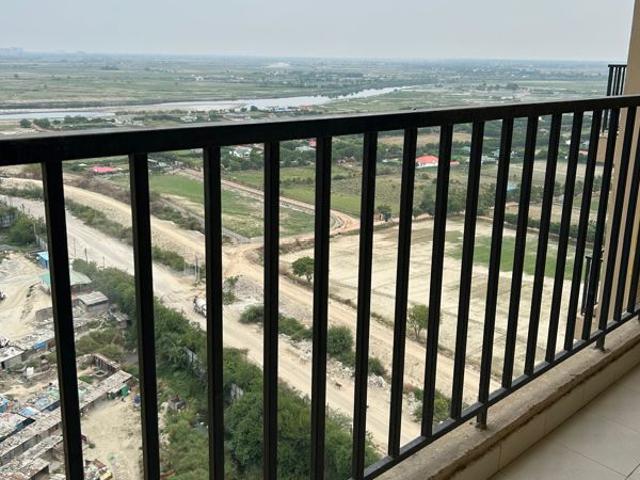 Rental | 3 BHK 1285 Sq.Ft. Apartment in Tata Eureka Park