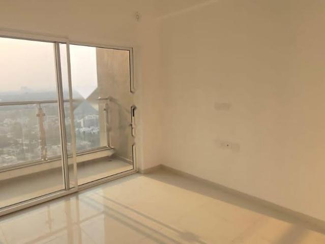 Rental | 3 BHK 1288 Sq.Ft. Apartment in Runwal The Central Park