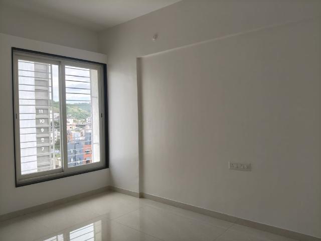 Rental | 3 BHK + 1298 Sq.Ft. Apartment in Majestique Signature Towers