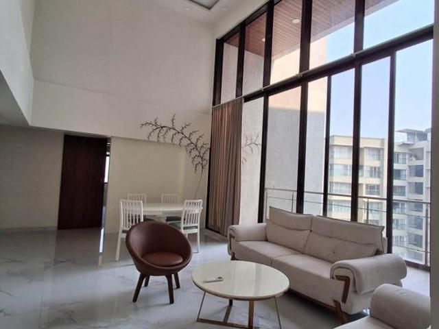 Rental | 3 BHK + 1200 Sq.Ft. Apartment in Arihant CHS Khar West