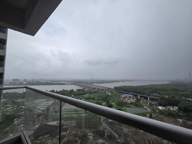 Rental | 3 BHK + 1200 Sq.Ft. Apartment in Dosti West County