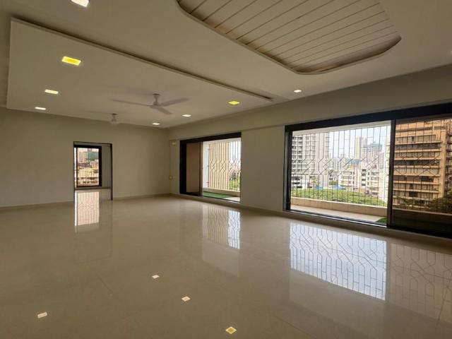 Rental | 3 BHK 1200 Sq.Ft. Apartment in Dadar East