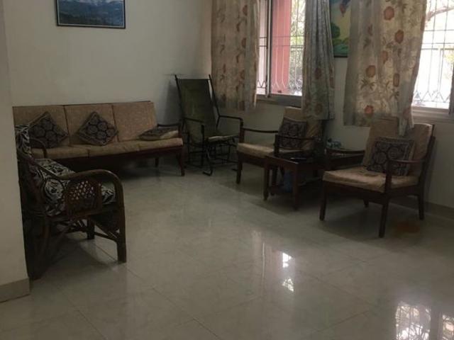 Rental | 3 BHK 1200 Sq.Ft. Apartment in Karve Road