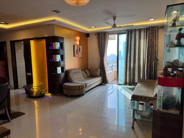 Rental | 3 BHK 1200 Sq.Ft. Apartment in Oberoi Springs