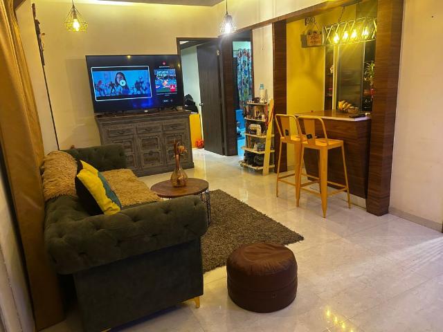 Rental | 3 BHK 1200 Sq.Ft. Apartment in Majestique Towers