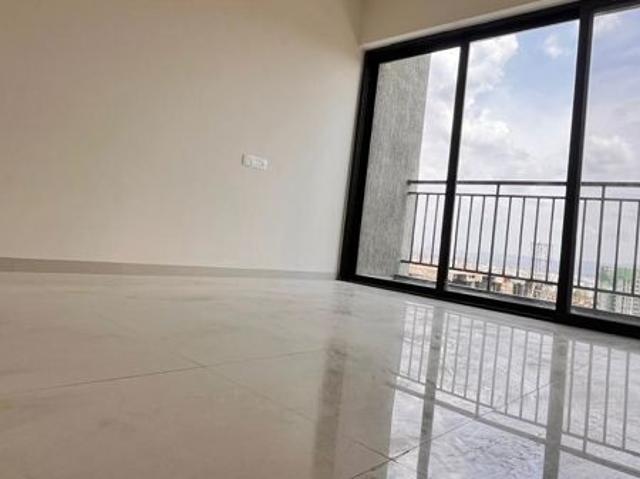 Rental | 3 BHK 1200 Sq.Ft. Apartment in Mantra 29 Gold Coast Phase 3