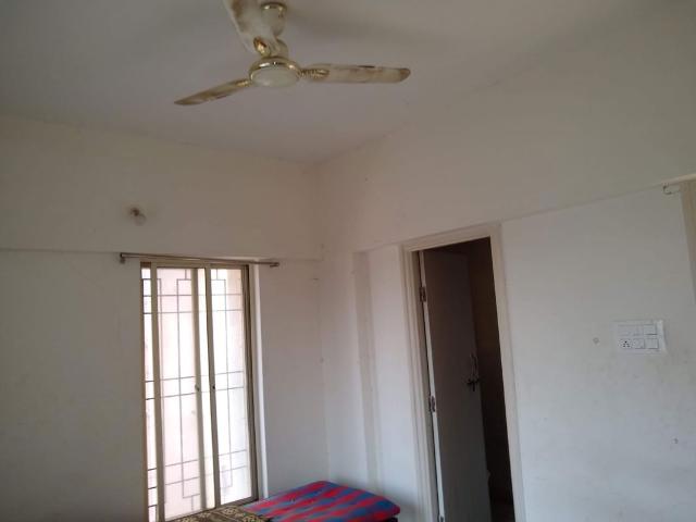 Rental | 3 BHK 1200 Sq.Ft. Apartment in Nalinottam Residency