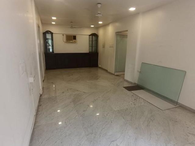 Rental | 3 BHK 1200 Sq.Ft. Apartment in Shubh Gateway