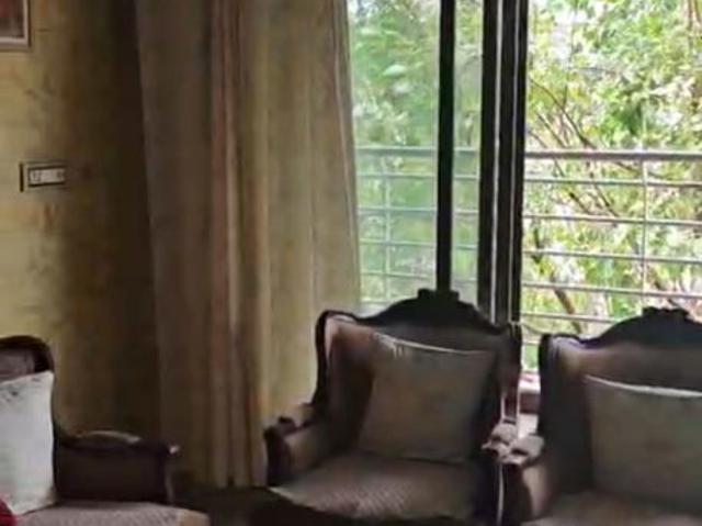 Rental | 3 BHK 1200 Sq.Ft. Apartment in Shelton Apartment