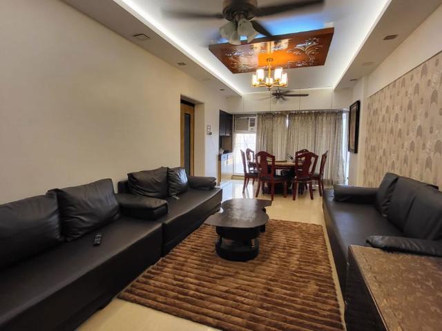 Rental | 3 BHK 1200 Sq.Ft. Apartment in Royal Classic Co Op Society