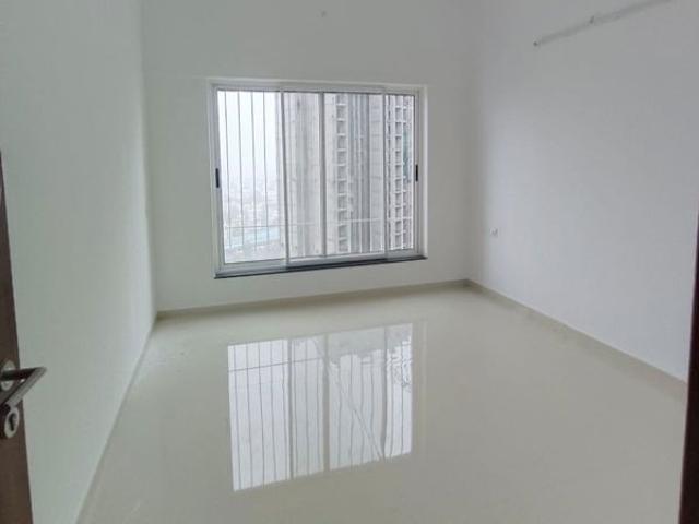 Rental | 3 BHK 1200 Sq.Ft. Apartment in Runwal The Central Park
