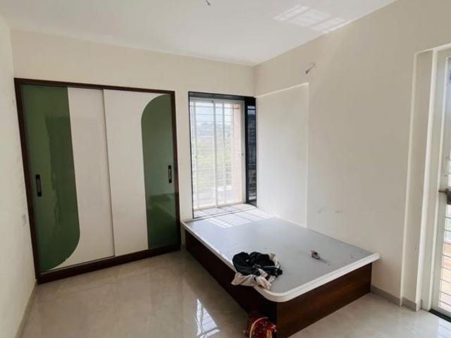 Rental | 3 BHK 1200 Sq.Ft. Apartment in West End Village Building A
